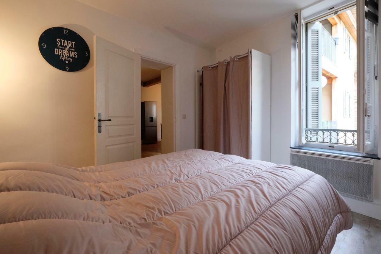 Melina - Appartement Dans Les Remparts De La Bastide Avec Parking Et Terrasse Carcassonne Dış mekan fotoğraf